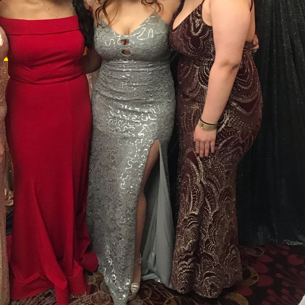 Silver sequence prom/formal dress